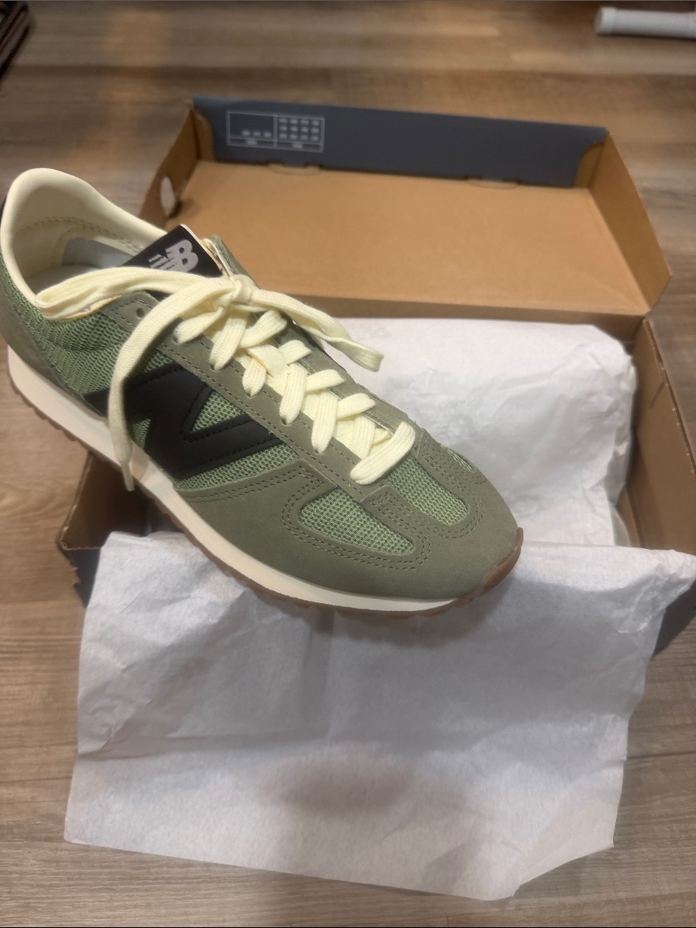 New Balance 471 Oregano - Green Suede & Mesh Runners W10, M8.5 BNWT - Picture 4 of 9